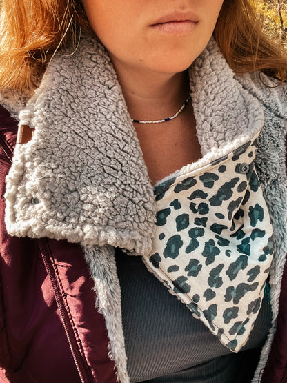 Cheetah Western Cowl